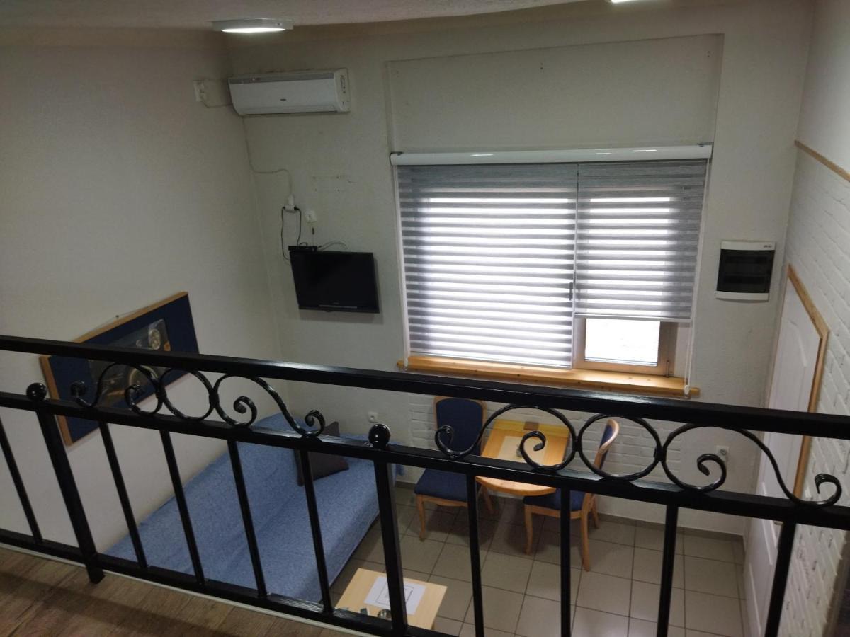 Apartman Sirmium Daire Sremska Mitrovica Dış mekan fotoğraf